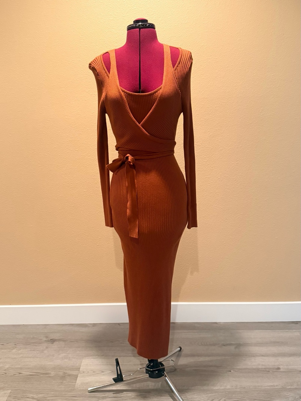 Cider Ribbed Wrap Midi Dress in Rust Orange